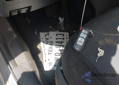 2017 Toyota Yaris Ia z USA, uszkodzony, nr VIN 3MYDLBYV1HY158225